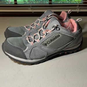 Columbia Access Point 2 Trail waterproof shoes size 7.5